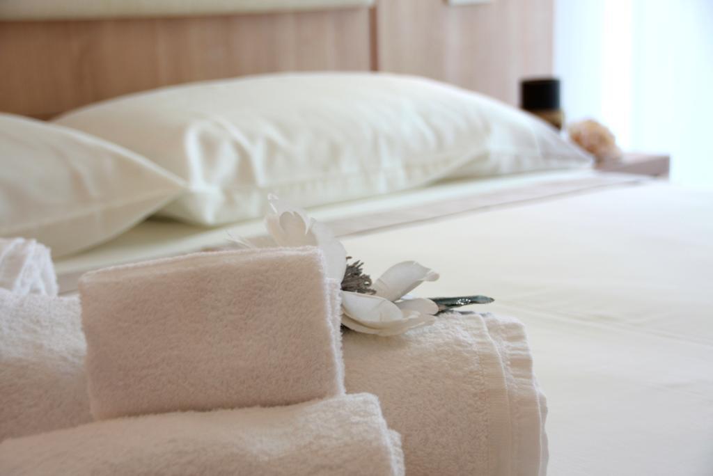 Hotel Astrid Cervia Kültér fotó